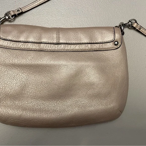 Coach brand leather small crossbody purse - Picture 6 of 6